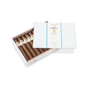 DAVIDOFF WINSTON CHURCHILL ORIGINAL SERIES TORO CIGAR
