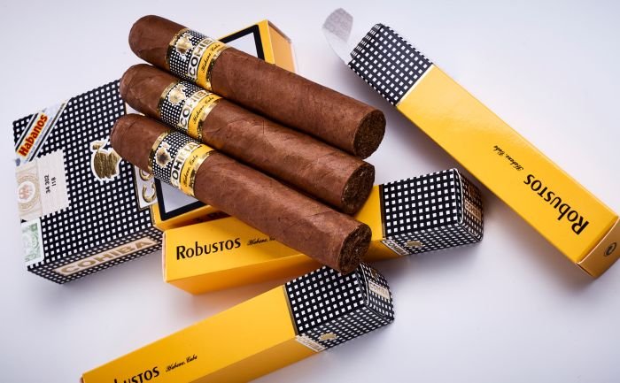 Cohiba - Linea Clasica Robustos - Image 13