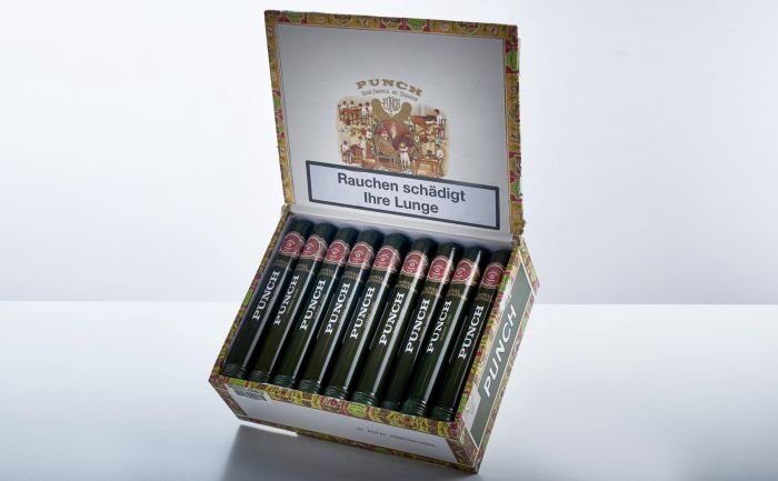 Punch - Royal Coronations A/T