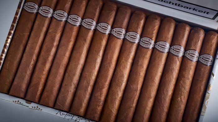 Rafael González - Petit Coronas - Image 8