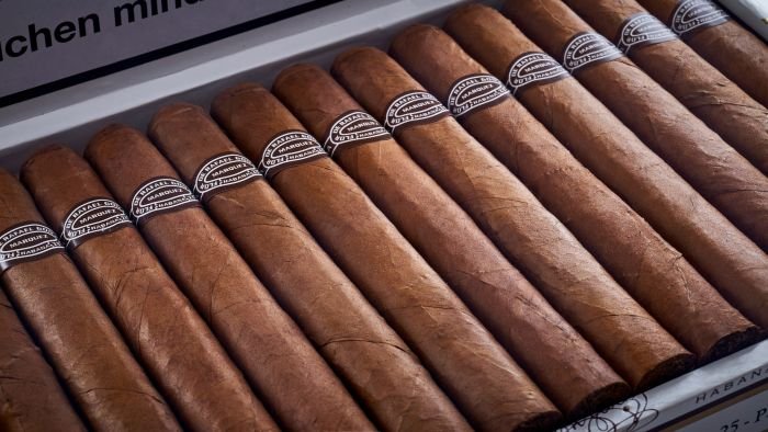 Rafael González - Petit Coronas - Image 9