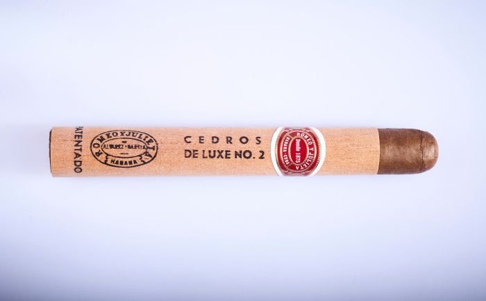 Romeo y Julieta - Cedros de Luxe No.2 - Image 2