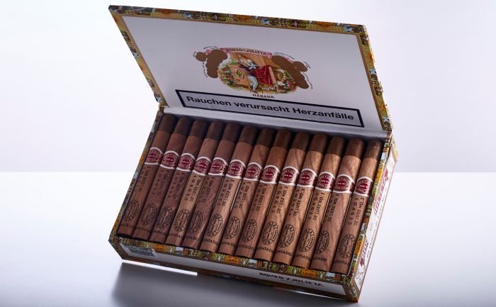 Romeo y Julieta - Cedros de Luxe No.2