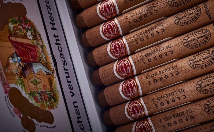 Romeo y Julieta - Cedros de Luxe No.3 - Image 9