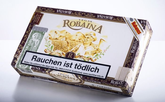 VEGAS ROBAINA FAMOSOS CIGAR - Image 8