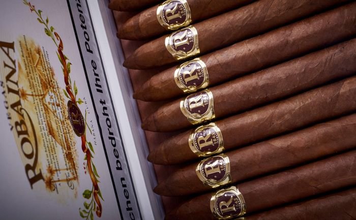 VEGAS ROBAINA UNICOS CIGAR - Image 10