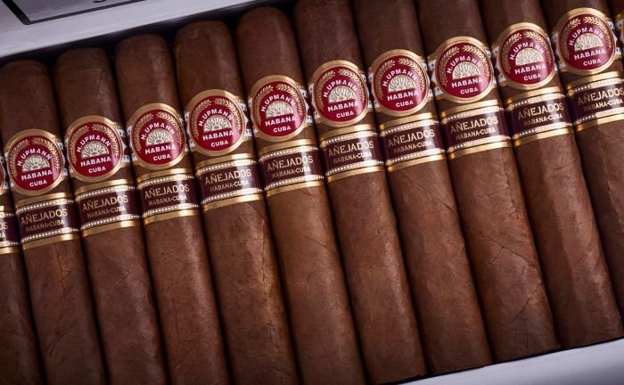 H. Upmann - Robusto Anejados - Image 2
