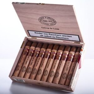 Romeo y Julieta - Cedros de Luxe LCDH